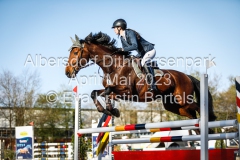 evakristin_230430_Dithmarrenpark_April2023_Prfg1_4481