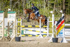 evakristin_230430_Dithmarsenpark_April2023_Prfg10_5881