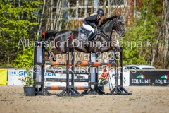 evakristin_230430_Dithmarsenpark_April2023_Prfg10_5892