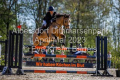 evakristin_230430_Dithmarsenpark_April2023_Prfg12_5951