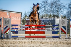 evakristin_230430_Dithmarsenpark_April2023_Prfg12_5952