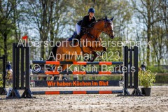 evakristin_230430_Dithmarsenpark_April2023_Prfg12_5955