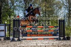 evakristin_230430_Dithmarsenpark_April2023_Prfg12_5984