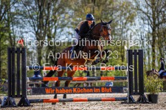 evakristin_230430_Dithmarsenpark_April2023_Prfg12_5988