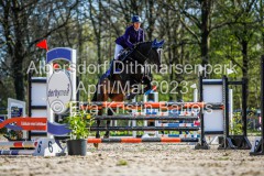 evakristin_230430_Dithmarsenpark_April2023_Prfg12_5991