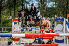 evakristin_230430_Dithmarsenpark_April2023_Prfg14_6046