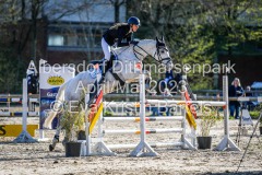 evakristin_230430_Dithmarsenpark_April2023_Prfg14_6048