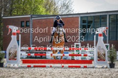 evakristin_230501_Dithmarsenpark_April2023_Prfg16_6394