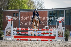 evakristin_230501_Dithmarsenpark_April2023_Prfg16_6395