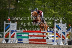 evakristin_230501_Dithmarsenpark_April2023_Prfg16_6420