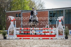 evakristin_230501_Dithmarsenpark_April2023_Prfg16_6432