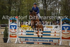 kristinbartels_220430_Prfg3_8899