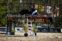 evakristin_230430_Dithmarrenpark_April2023_Prfg3_5008