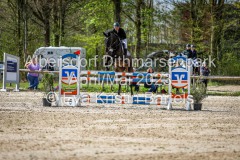 evakristin_230430_Dithmarsenpark_April2023_Prfg4_5260