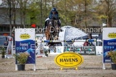 evakristin_230430_Dithmarsenpark_April2023_Prfg4_5295