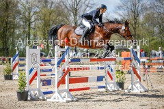 evakristin_230430_Dithmarsenpark_April2023_Prfg4_5322