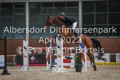 kristinbartels_220430_Prfg6_9732