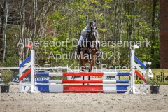 evakristin_230501_Dithmarsenpark_April2023_Prfg7_6600