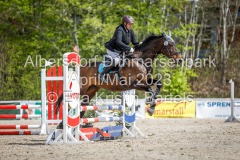 evakristin_230501_Dithmarsenpark_April2023_Prfg7_6602