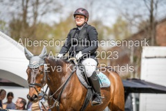 evakristin_230501_Dithmarsenpark_April2023_Prfg7_6607