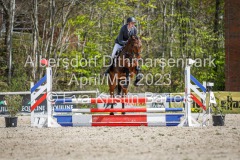 evakristin_230501_Dithmarsenpark_April2023_Prfg7_6651