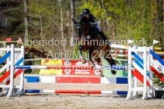 evakristin_230430_Dithmarsenpark_April2023_Prfg9_5612