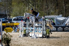 evakristin_230430_Dithmarsenpark_April2023_Prfg9_5623