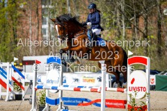 evakristin_230430_Dithmarsenpark_April2023_Prfg9_5633