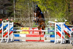 evakristin_230430_Dithmarsenpark_April2023_Prfg9_5635