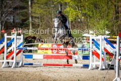 evakristin_230430_Dithmarsenpark_April2023_Prfg9_5682