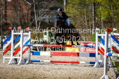 evakristin_230430_Dithmarsenpark_April2023_Prfg9_5736