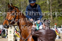 evakristin_230430_Dithmarsenpark_April2023_Prfg9_5764