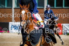 evakristin_230430_Dithmarsenpark_April2023_Prfg9_5797