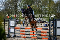 evakristin_230501_Dithmarsenpark_April2023_Prfg15_6212