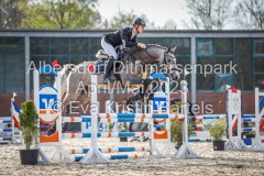 evakristin_230501_Dithmarsenpark_April2023_Prfg15_6233