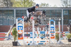 evakristin_230501_Dithmarsenpark_April2023_Prfg15_6259