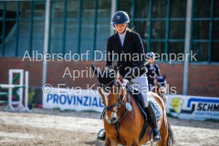 evakristin_230501_Dithmarsenpark_April2023_Prfg15_6360